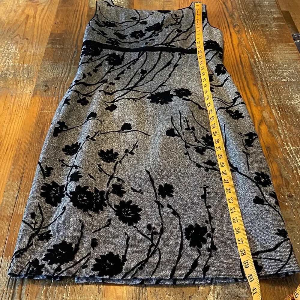 Wool silk blend midi dress with floral velvet burnout black gray sleeveless - Picture 8 of 15